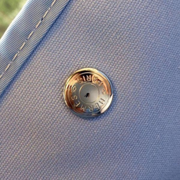 Top Fausse Hermès Cabag Elan Sac à Main Toile Céleste – Image 3