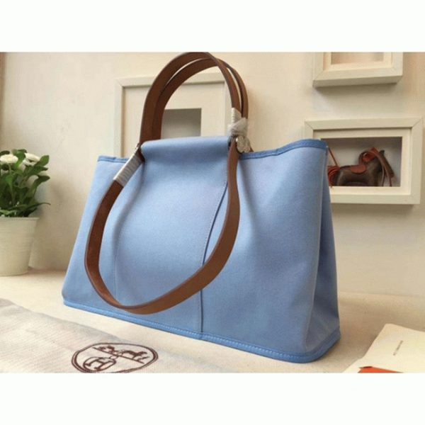 Top Fausse Hermès Cabag Elan Sac à Main Toile Céleste – Image 7