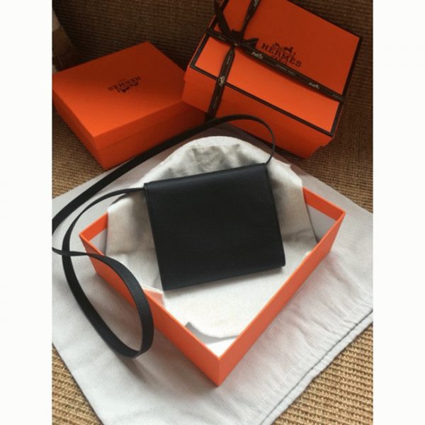 Réplique Portefeuille Hermès Clic avec Bandoulière Noir – Image 5