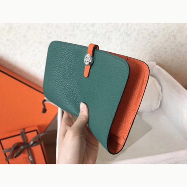 Top Faux Portefeuille Dogon Duo Hermès Malachite/Orange – Image 2