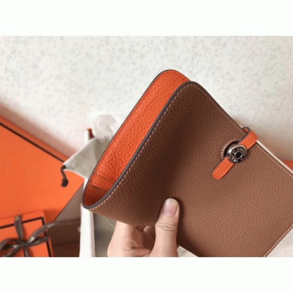 Réplique Portefeuille Dogon Duo Hermès Marron/Orange – Image 8