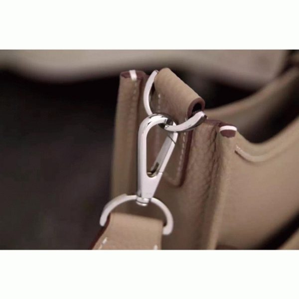 Contrefaçon Hermès Evelyne III PM Gris – Image 3
