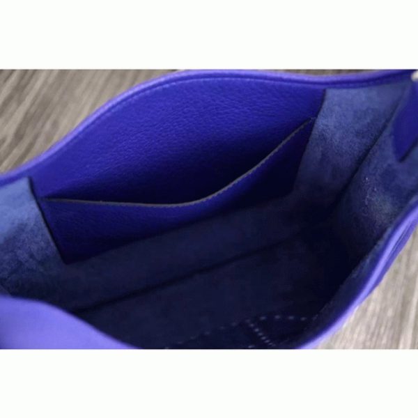 Réplique AAA Hermès Evelyne III PM Bleu électrique – Image 7