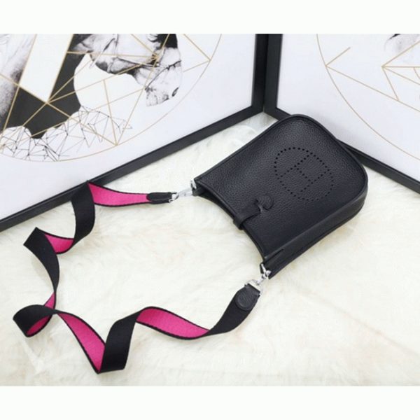 Contrefaçon Hermès Evelyne II TPM Noire – Image 3