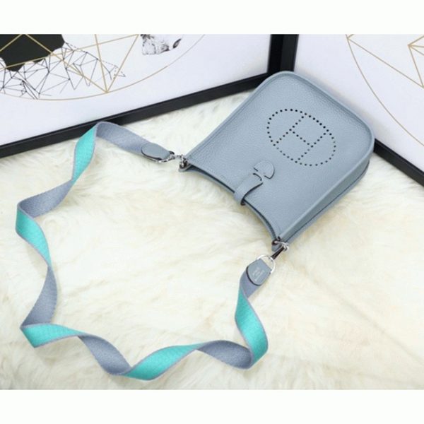 Fausse Hermès Evelyne II TPM Bleu Lin – Image 2