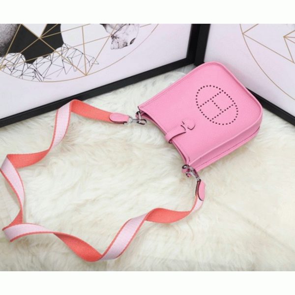Contrefaçon AAA Hermès Evelyne II TPM Rose – Image 3