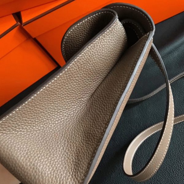 Fausse Hermès Halzan Sac étoupe – Image 3