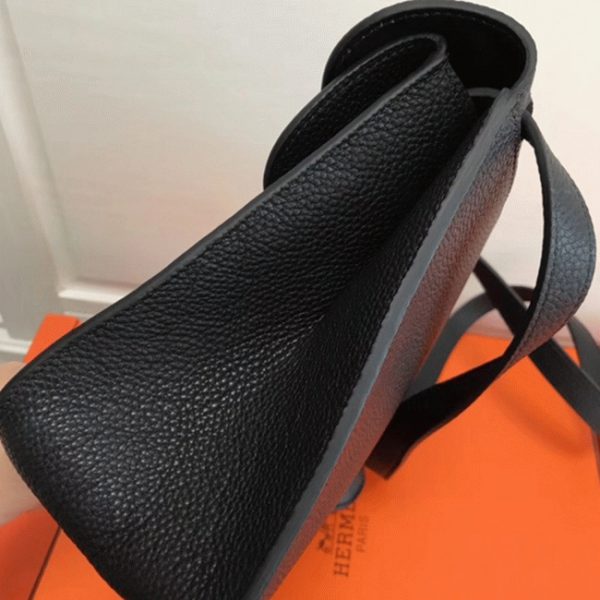 Réplique Hermès Halzan Sac à Main Noir – Image 4
