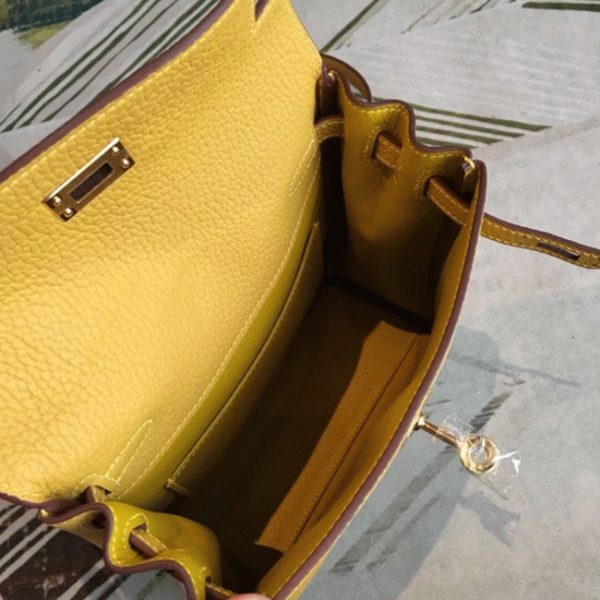 Fausse Sac à dos Hermès Kelly Ado PM Jaune Clémence – Image 4