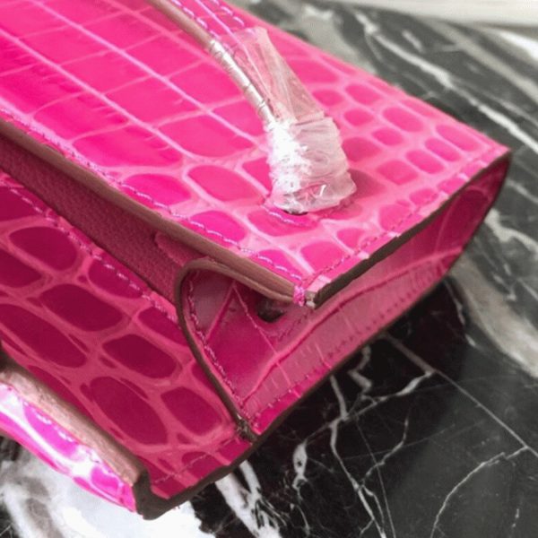 Réplique Hermès Kelly Cut Crocodile Rose Rouge – Image 8