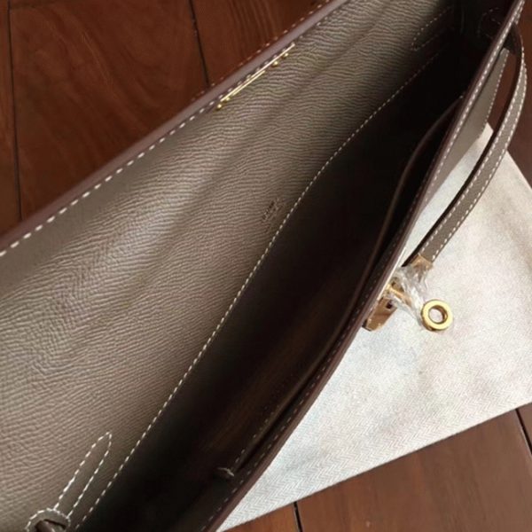Contrefaçon Pochette Hermès Kelly Cut étoupe Epsom – Image 2