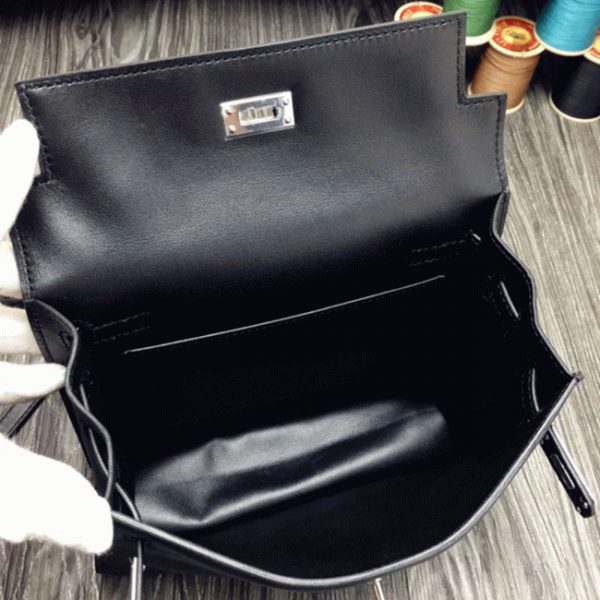 Réplique Sac à main Hermès Kelly Danse Noir Swift – Image 6