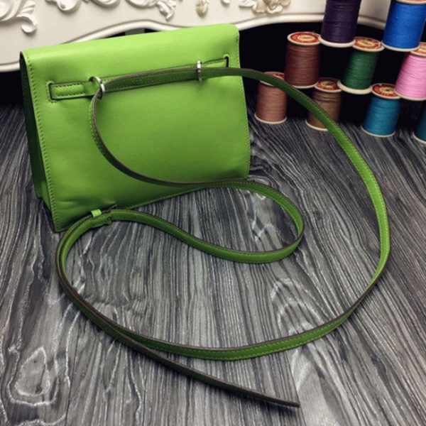 Top Réplique Sac à main Hermès Kelly Danse Vert Swift – Image 7