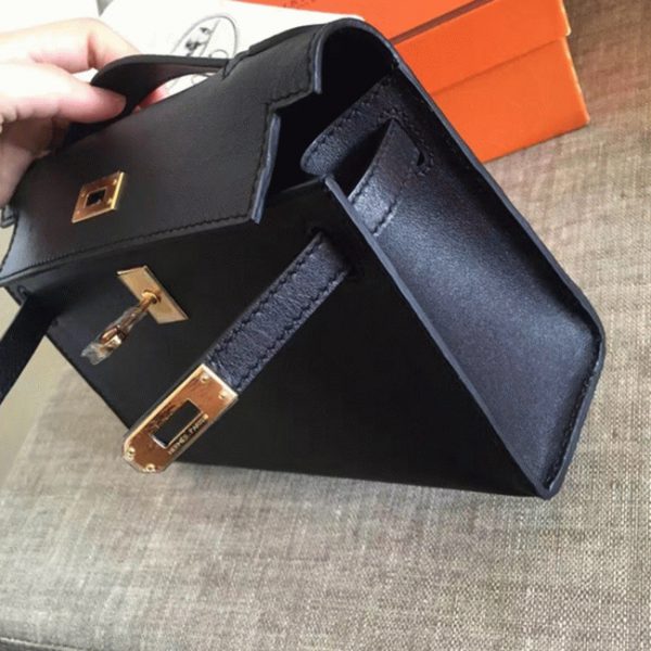 Top Réplique de luxe Sac à main Hermès Kelly Pochette Noir Swift – Image 6