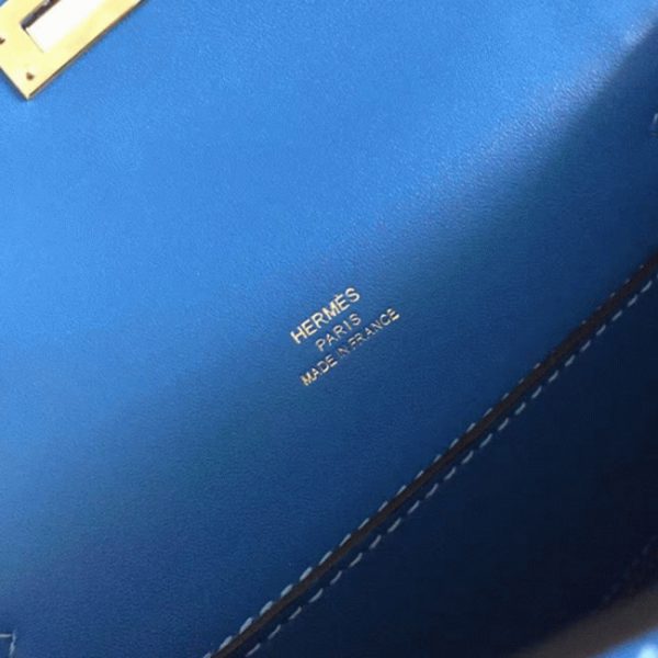 Fausse de designer Sac à main Hermès Kelly Pochette Bleu Izmir Swift – Image 4