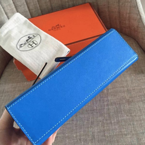 Fausse de designer Sac à main Hermès Kelly Pochette Bleu Izmir Swift – Image 2