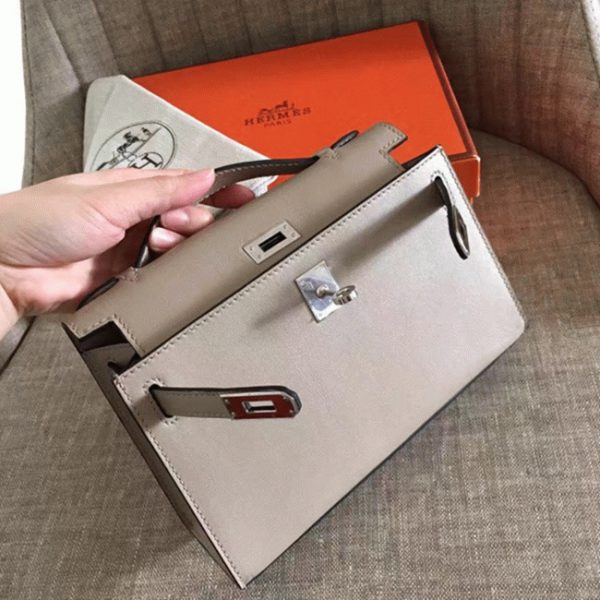 Top Réplique de designer Sac à main Hermès Kelly Pochette Gris Swift – Image 8