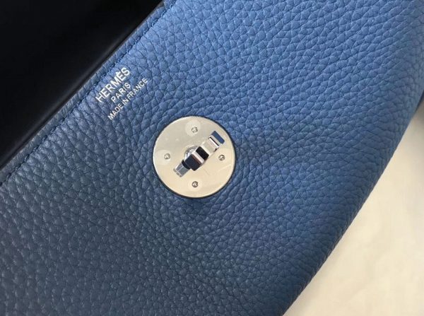 Faux Luxe Sac Lindy 26cm Hermès Agate Bleue – Image 3