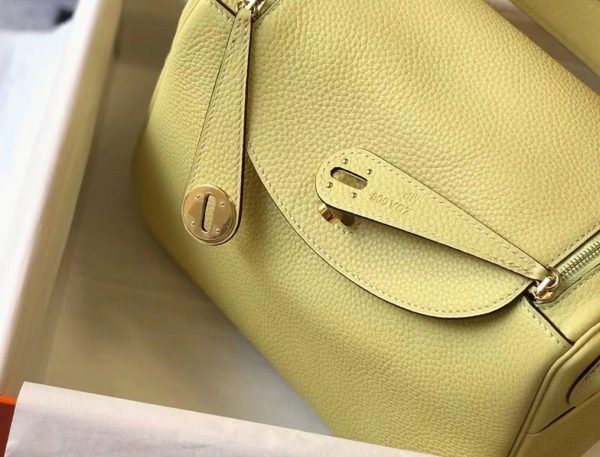 Réplique Sac Lindy 26cm Hermès Jaune Poussin – Image 6