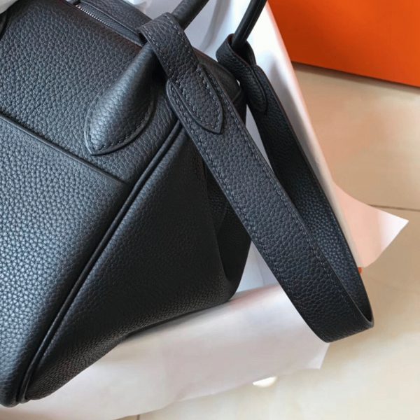 Réplique Designer Sac Lindy 26cm Hermès Noir – Image 5