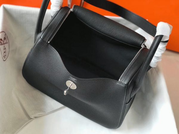 Réplique Designer Sac Lindy 26cm Hermès Noir – Image 4