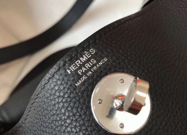 Réplique Designer Sac Lindy 26cm Hermès Noir – Image 2