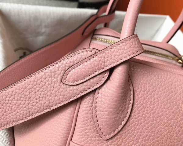 Réplique Sac Lindy 26cm Hermès Rose – Image 7
