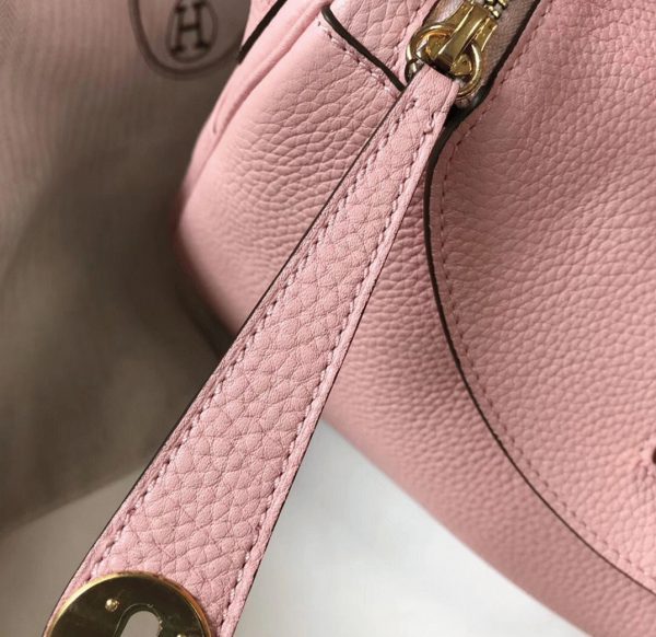 Réplique Sac Lindy 26cm Hermès Rose – Image 5