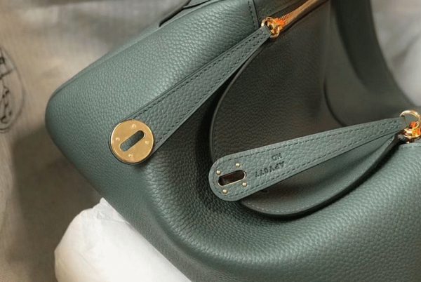 Faux Sac Lindy 30cm Hermès Vert Amande – Image 7