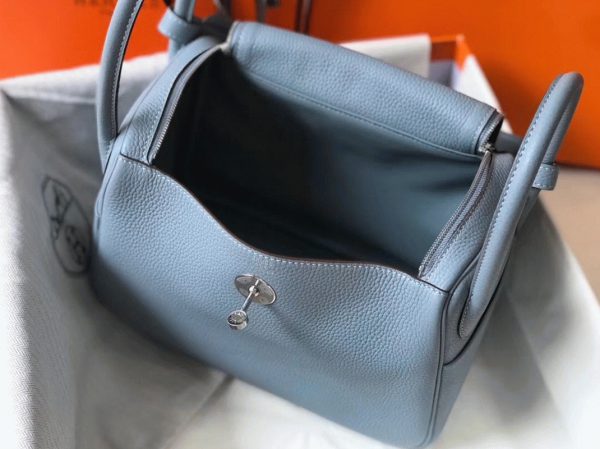 Réplique Sac Lindy 30cm Hermès Bleu Lin – Image 2