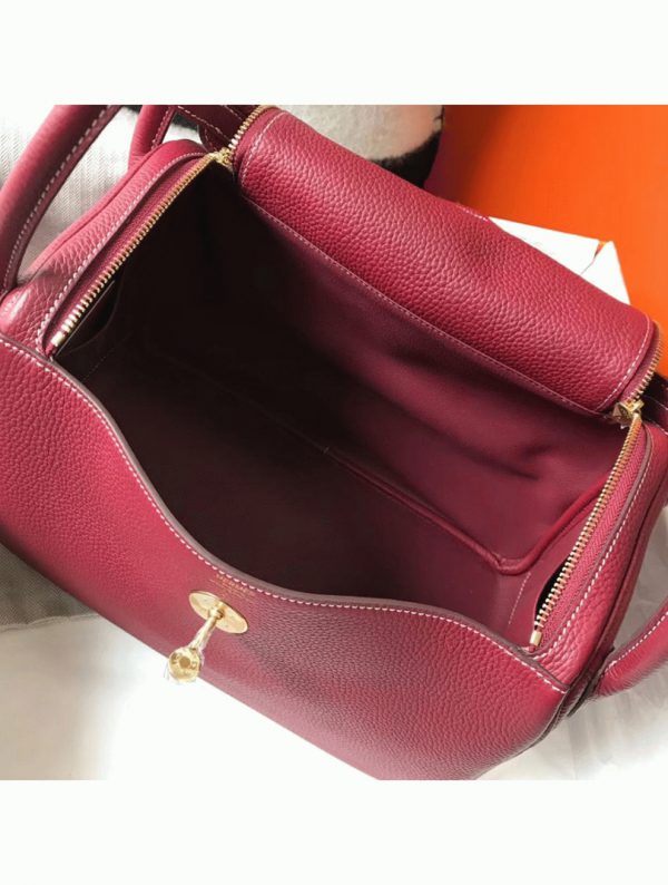 Réplique Sac Lindy 30cm Hermès Bordeaux – Image 4