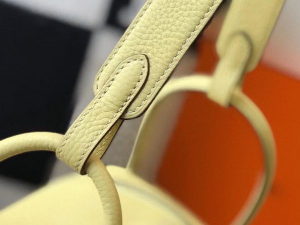 Meilleure Réplique Sac Lindy 30cm Hermès Jaune Poussin – Image 3