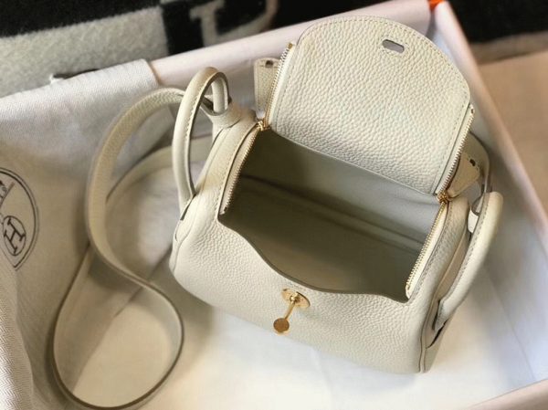 Réplique Sac Lindy Mini Hermès Blanc Cuir Clémence – Image 2