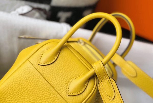 Faux Luxe Sac Lindy Mini Hermès Jaune Cuir Clémence – Image 5