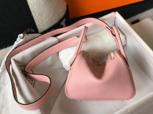 Top Réplique Sac Lindy Mini Hermès Rose – Image 7
