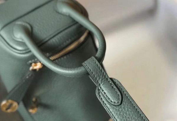 Meilleure Réplique Sac Lindy Mini Hermès Vert Amande – Image 6