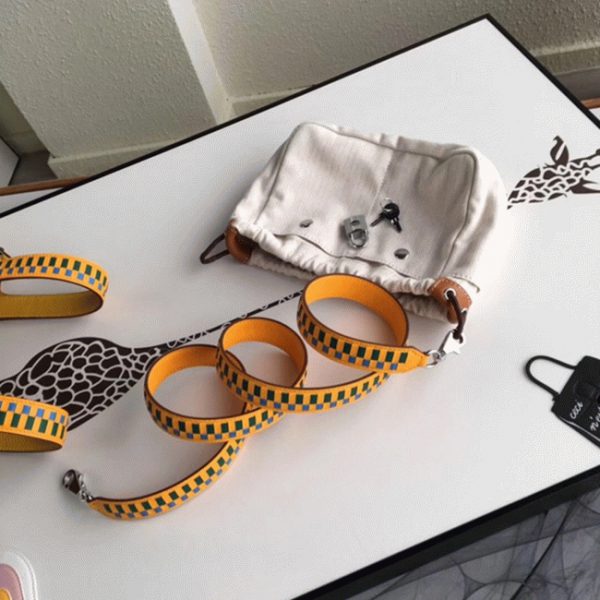 Contrefaçon Sac à Main Hermès Picotin Lock 22cm avec Poignées Tressées Jaune – Image 7