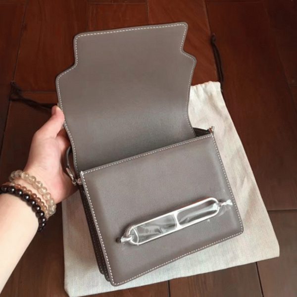 Contrefaçon Sac à Main Mini Sac Roulis Hermès étoupe – Image 8