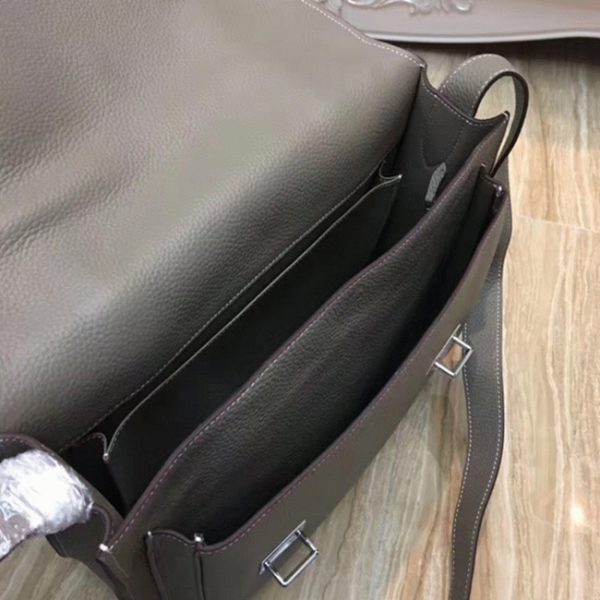 Imitation Sac Hermès Steve Messenger Bicolore Gris – Image 5