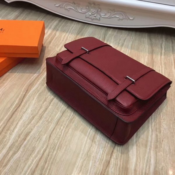 Faux Designer Sac Hermès Steve Messenger Rubis – Image 5