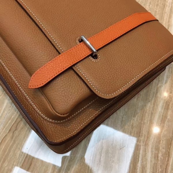 Contrefaçon Sac Hermès Steve Messenger Bicolore Marron – Image 2