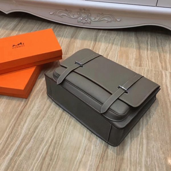 Réplique de Luxe Sac Hermès Steve Messenger Gris – Image 6