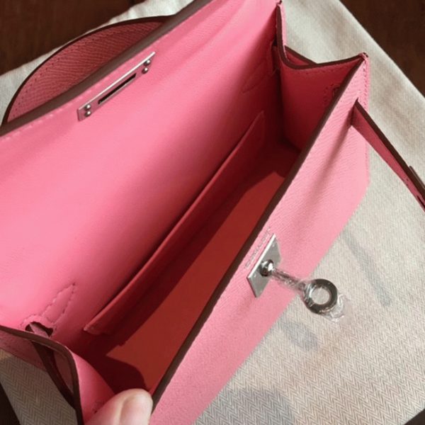 Contrefaçon Pas Cher Sac à main Hermès Kelly 20cm Rose Confetti Epsom – Image 2