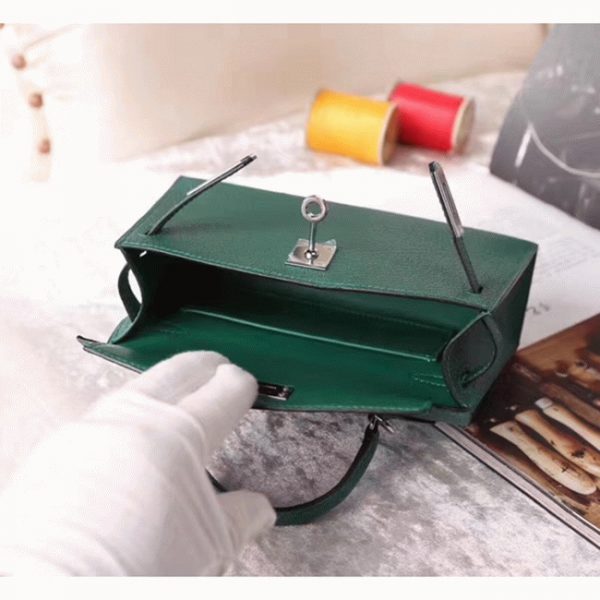 Réplique de luxe Sac à main Hermès Kelly 20cm Malachite Chèvre – Image 5