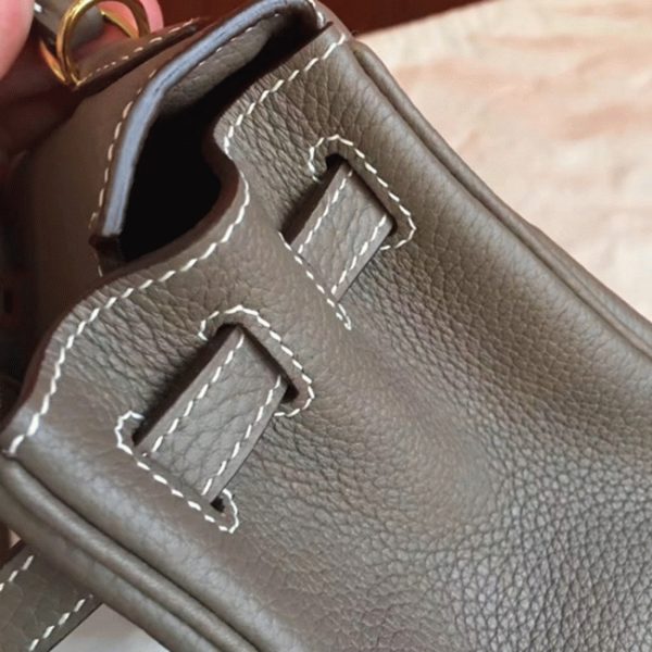 Fausse Sac à main Hermès Kelly 25cm étoupe Clémence – Image 3