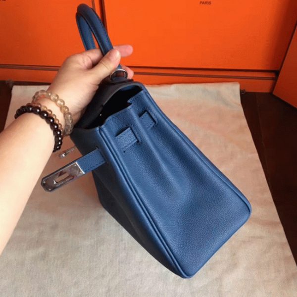 Fausse Sac à main Hermès Kelly Retourne 28cm Agate Bleue Clémence – Image 7