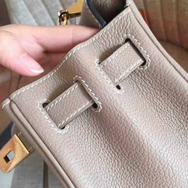 Réplique de designer Sac à main Hermès Kelly Retourne 28cm Gris Clémence – Image 3