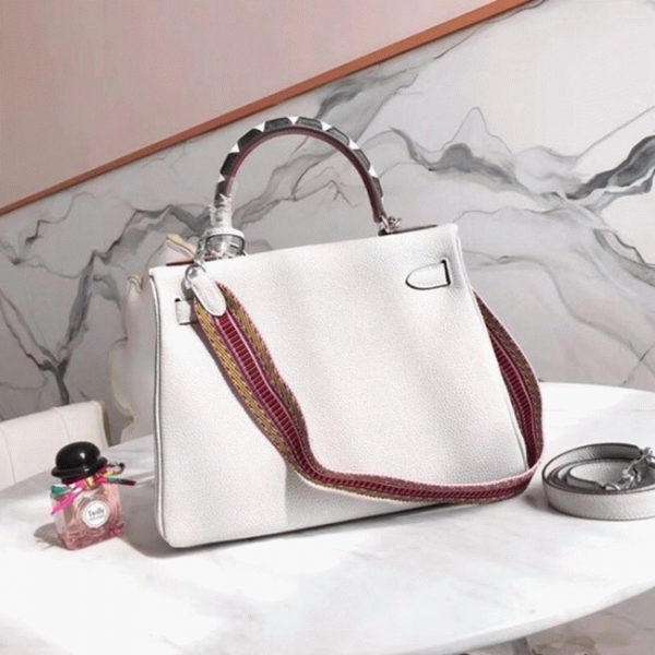 Réplique Sac à main Hermès Kelly 28cm Blanc avec Poignée Zigzag – Image 8