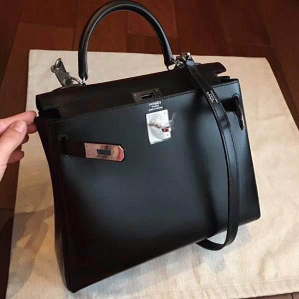 Réplique Sac à main Hermès Kelly Retourne 28cm Noir – Image 8