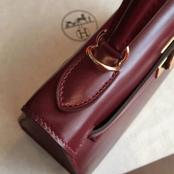 Fausse de designer Sac à main Hermès Kelly Retourne 28cm Bordeaux Box – Image 8
